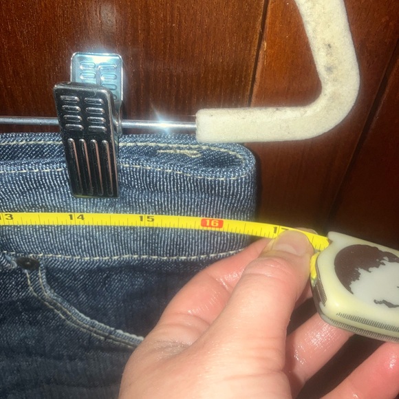 Celebrity Pink Jeans Dark Denim Mini Cuffed Shorts Belt Loops & Real Pockets sz9 - Picture 7 of 12